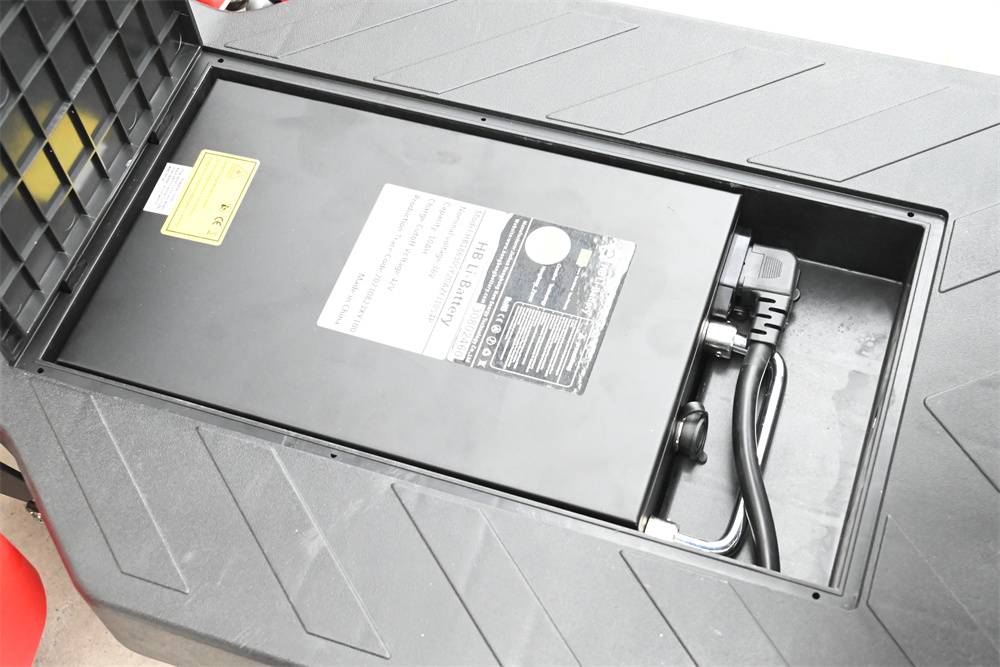 DDCLM DH0320 Li-Io 18kmh/2x250W/20Ah/120kg/50km RT Seniorenmobil